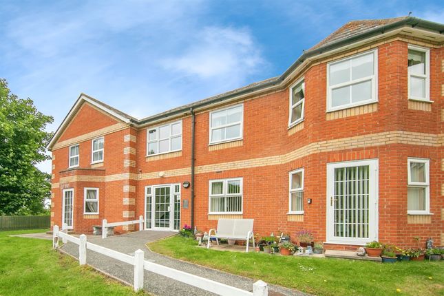 Thumbnail Flat for sale in Michael Stowe Drive, Ramsey, Harwich