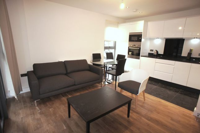 2-bed flat on Hythe House, 1 Green Lanes Walk, Manor House, £525,000