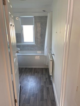 6, Great Burton House, Ashford photo 4