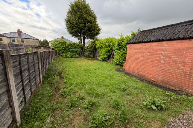 12, Mizpah Grove, Bury photo 3