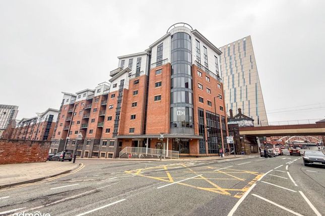 2-bed flat on Apt 40, The Ropeworks, Manchester, £240,000