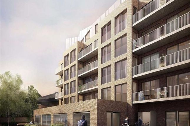 clarks outlet kilburn high road