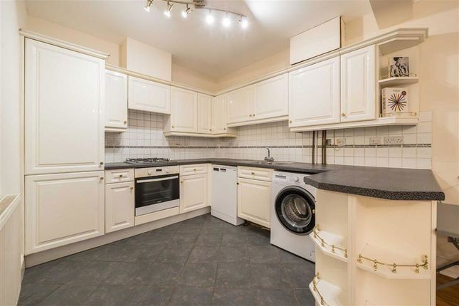 Flat 17, Vanburgh House, 40, Folgate Street, London photo 4