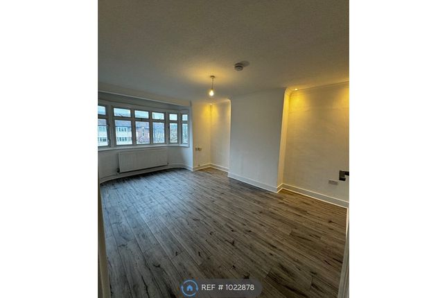 Thumbnail Flat to rent in Alexandra Avenue, Harrow