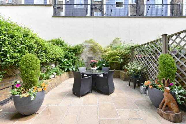 Thumbnail Town house for sale in Conduit Mews, London