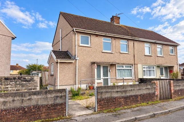 Studio semi-detached on 3, Crimson Close, Port Talbot, £950/mo