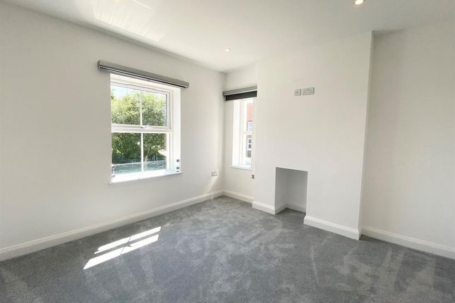 Flat 2, 38 Hawks Road, Hailsham photo 5