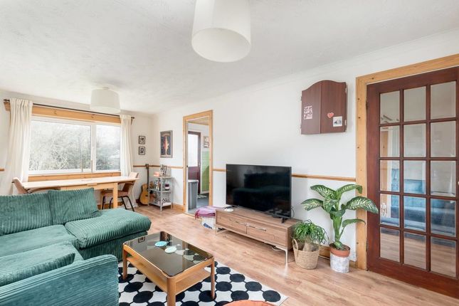 22, Cademuir Drive, Peebles photo 2