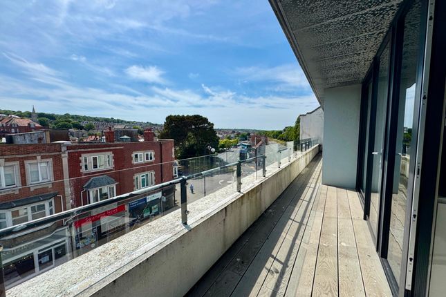 Flat 5 Lyons House, 7 Station Place, Swanage photo 2