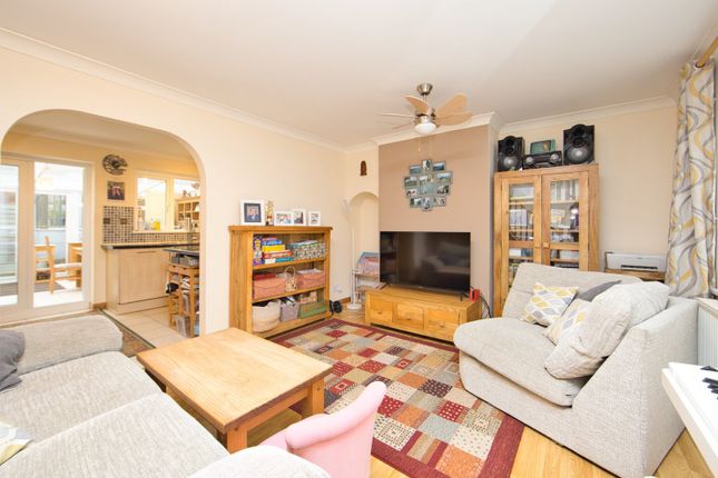 113, Hill Road, Kent photo 2