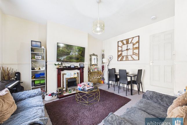 3, Rayleigh Street, West Yorkshire photo 2
