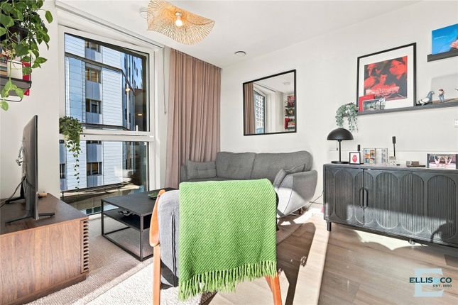 Flat 23, Hale Works Apartments,, Daneland Walk, London photo 4