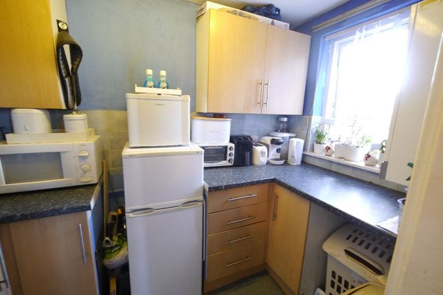 25 Saker Place, Wallsend photo 4