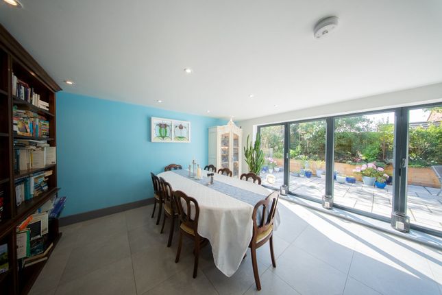 9 Mere View Newcastle Road, Congleton photo 3