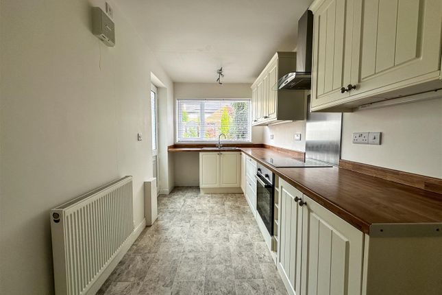 47, Newlands Road, Alfreton photo 4