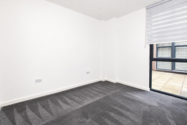 North Star, North Star Avenue, Swindon photo 4
