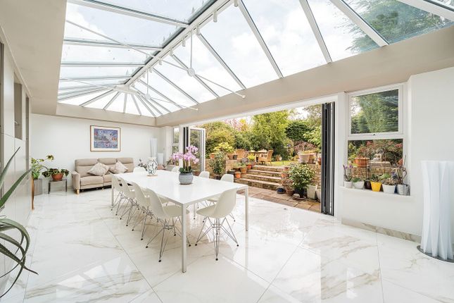 12, Muswell Avenue, London photo 2