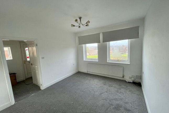 59, Denton View, Blaydon photo 2