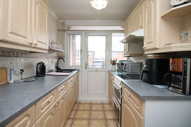 4, The Ridgeway, Fleetwood photo 3