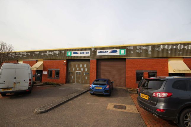 Warehouse to let in Aston Road, Bromsgrove
