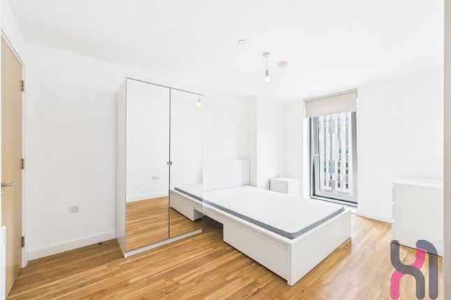 1804D Media City, Michigan Point Tower D, Salford photo 4