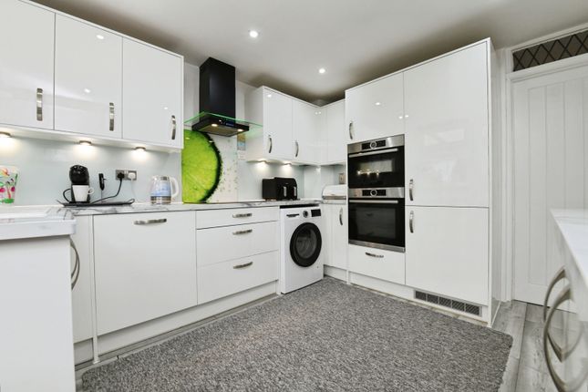 Brock Close, Essex photo 3