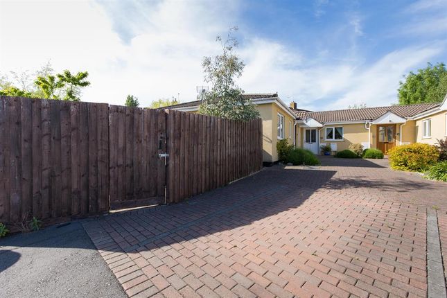 Semi-detached bungalow for sale in Well Park, Congresbury