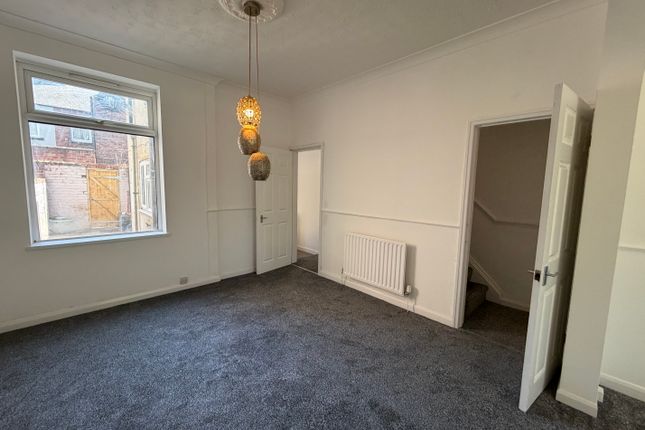 36, Victoria Road, Thornaby photo 2