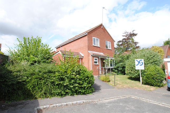 Thumbnail Detached house for sale in Priory Orchard, Wantage