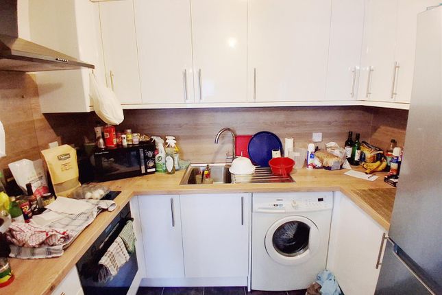 36, Westcombe Lodge Drive, Hayes photo 5