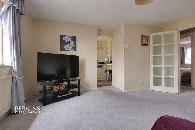 33, Pempath Place, Wembley photo 2