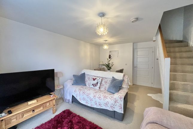 76, Hawthorn Drive, Thornton photo 4