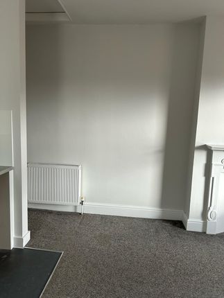Flat C, Southwood Road, Eltham photo 5