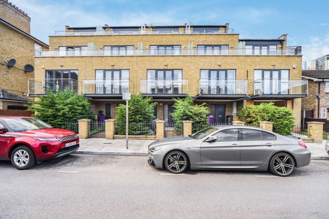 Thumbnail Terraced house for sale in Tiller Road, Isle Of Dogs, London