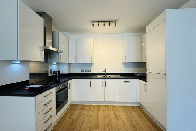 Sherrington Court, Rathbone Street, London photo 4