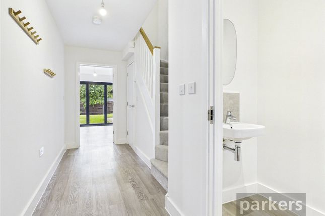36, Freeland Gate, Witney photo 2