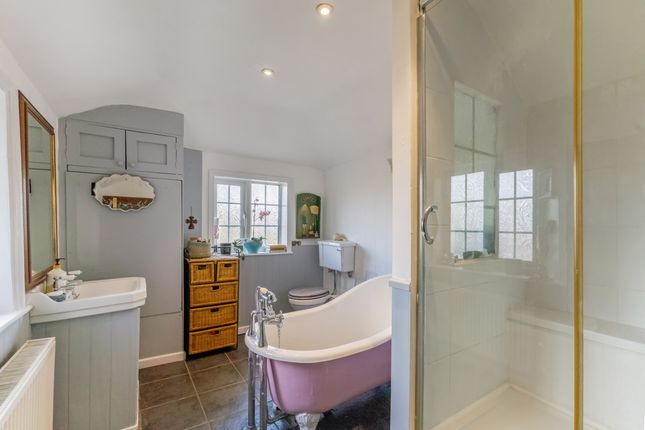 70A, Aldenham Road, Bushey photo 4