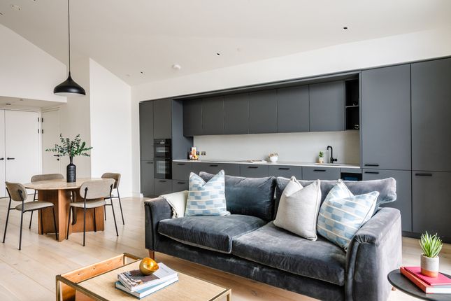 Flat 8 Carnaby Lofts, 7 Ganton Street, Carnaby photo 4