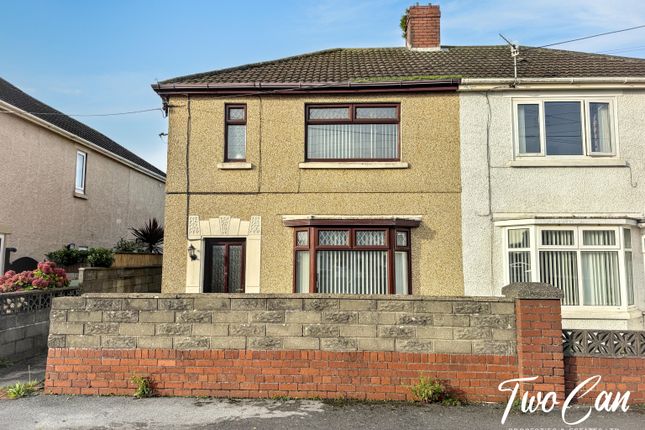 52, Silver Terrace, Burry Port photo 2
