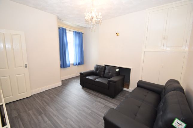11 Hibbert Street, Manchester photo 4