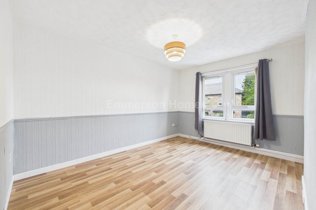 5d, Thomson Avenue, Johnstone photo 2