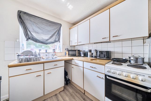 Flat 7, 3, Brook Street, Cheshire photo 2