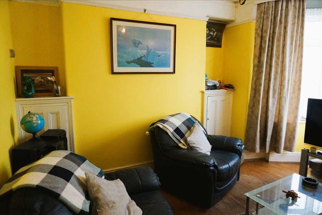 61, Blaenau Road, LLANDYBIE, Ammanford photo 5