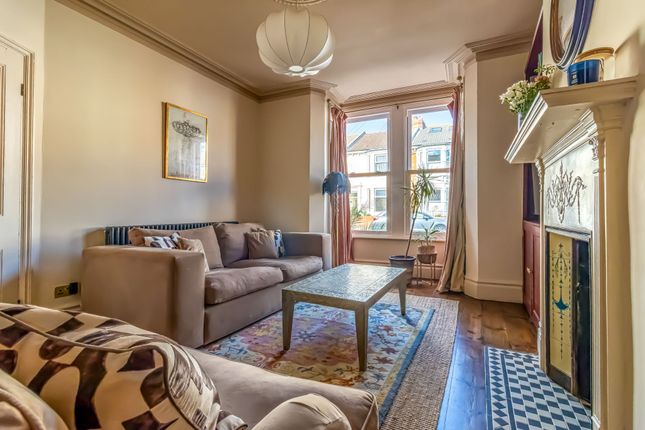 72 Devonshire Avenue, Southsea photo 3
