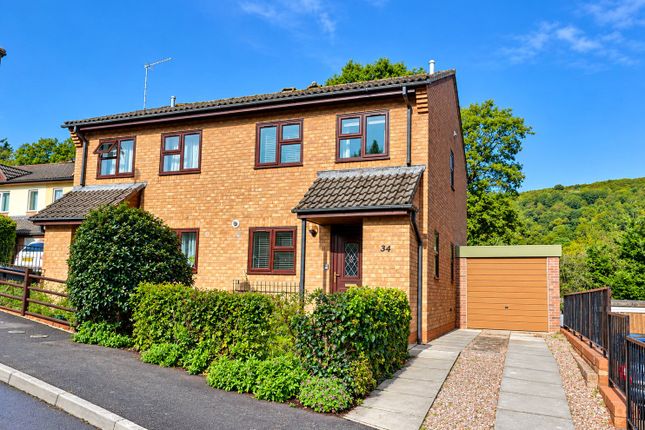 3-bed semi-detached on Parklands Rise, Somerset, £190,000