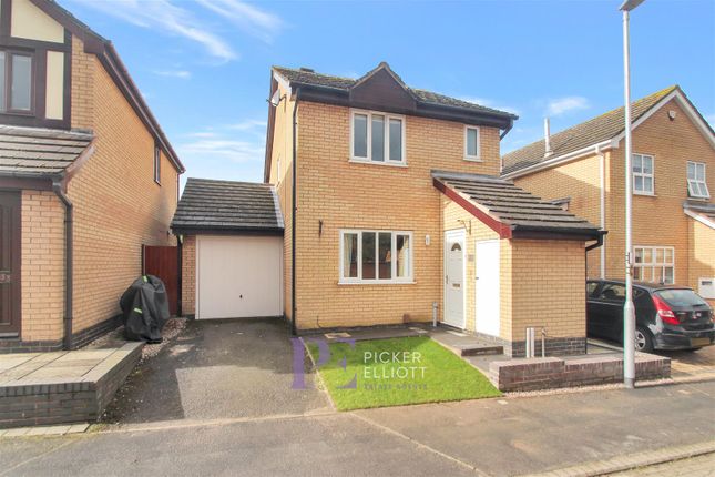 Thumbnail Detached house to rent in Falconers Green, Burbage, Hinckley