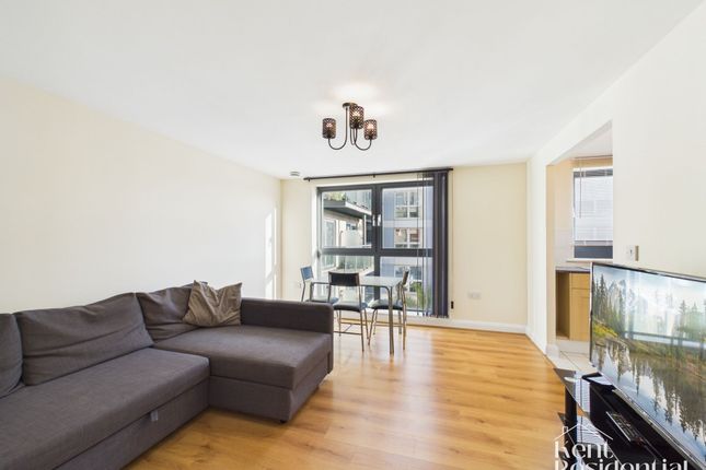 46 Mckenzie Court, Maidstone photo 2