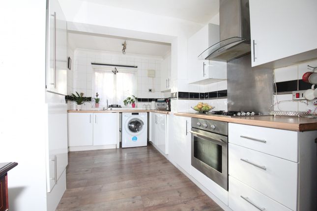 71, Luton Road, Chatham photo 4