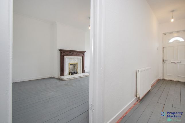 19 Broom Place, Kilmarnock photo 4