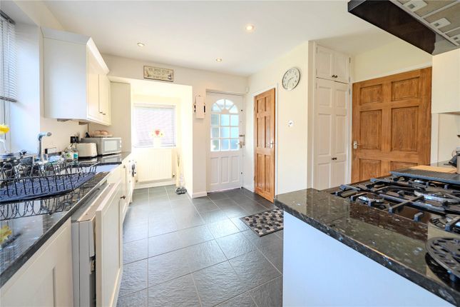 149, Sandringham Drive, West Yorkshire photo 3